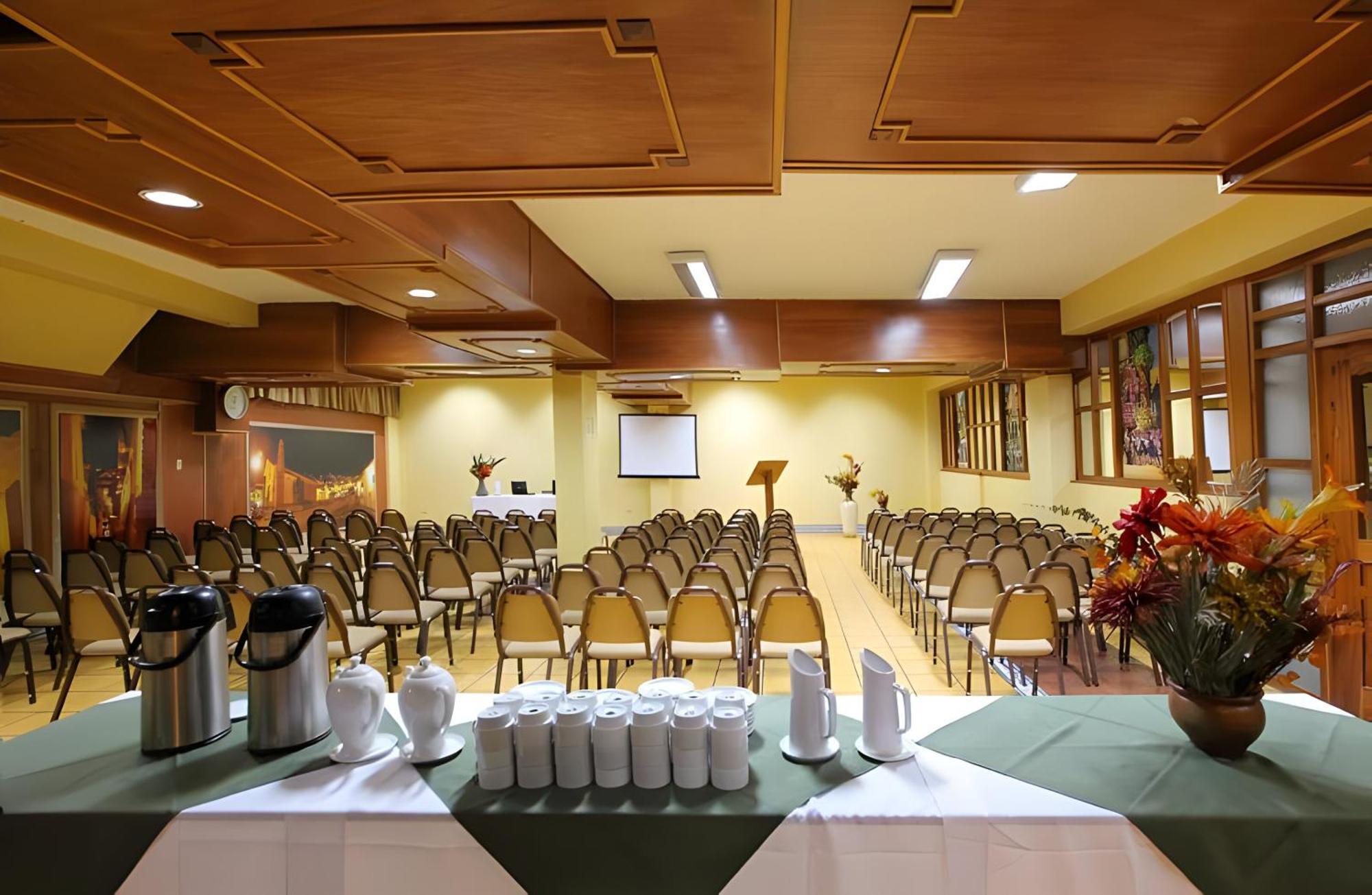 Hotel El Puma Куско Екстер'єр фото